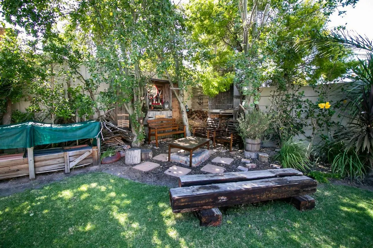 Lovely Family Home In Durbanville Ferienhaus