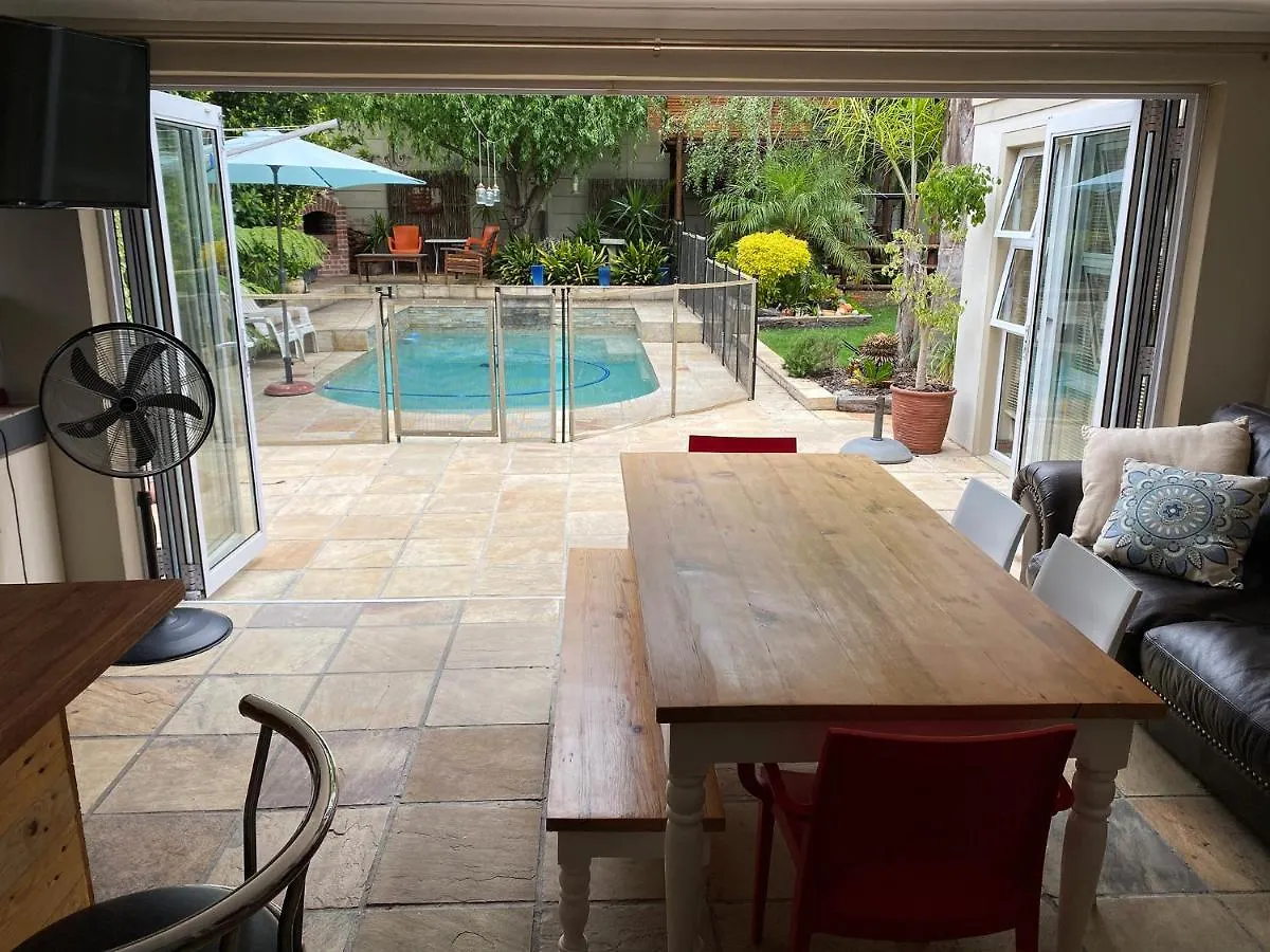 Lovely Family Home In Durbanville Südafrika